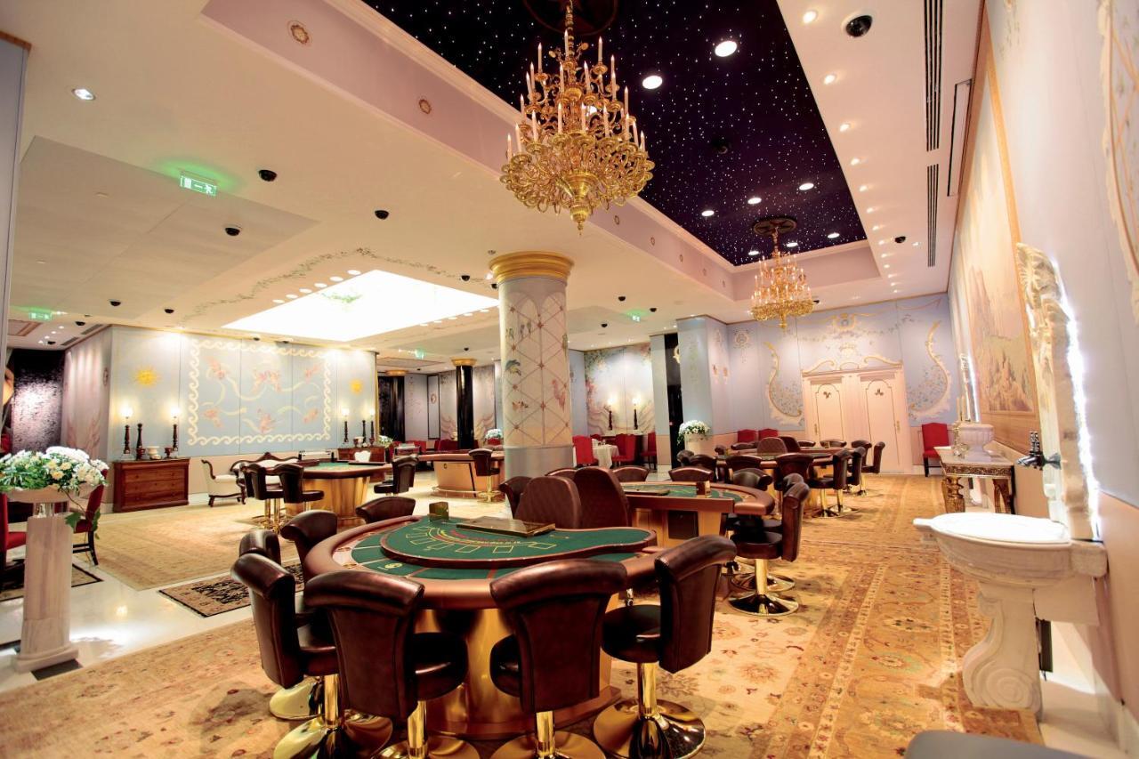 Club Hotel Casino Loutraki Exterior photo